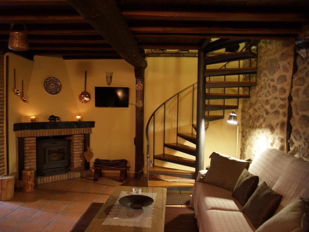 בית הארחה Hervás 	La Casa Del Vado מראה חיצוני תמונה